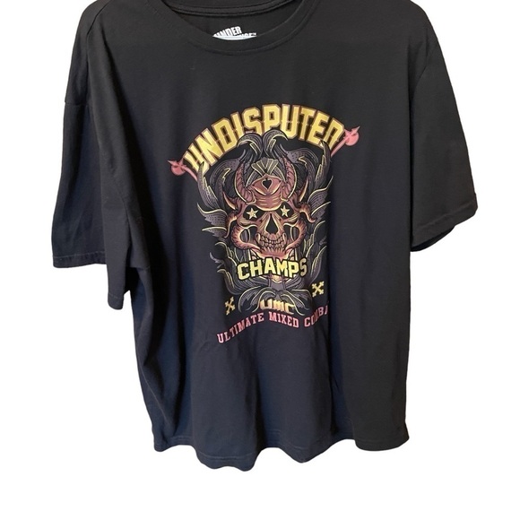 Under Disguise-Undisputed Champ-Ultimate Mixed Combat Pull over Graphic Tee-XL - Picture 1 of 7